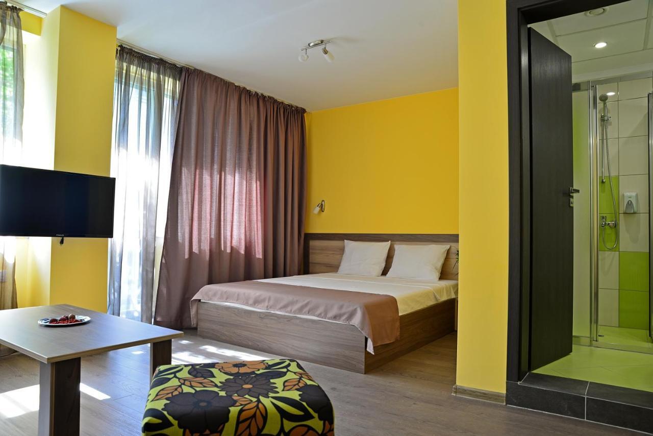 Visito Aparthouse מלון דירות סופיה
